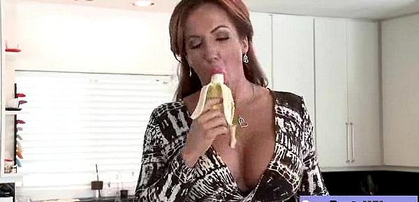  Busty Housewife (richelle ryan) Having Sex On Camera clip-25